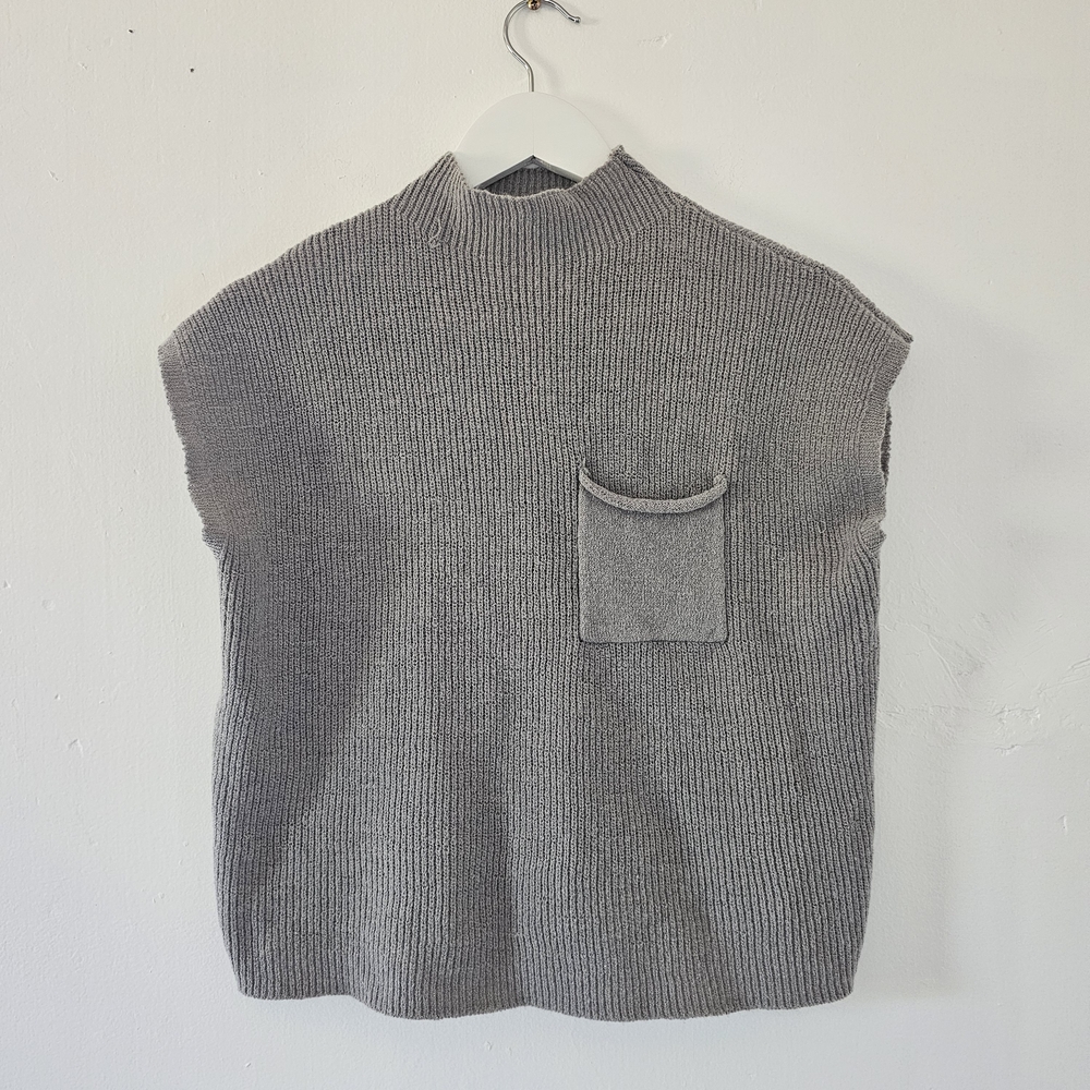 Gray Sleeveless Knit Mock Neck Sweater